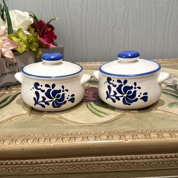 Vintage Set of Two Floral Motif Speckled Stoneware Soup Bowls with Lids Japan - Picture 16 of 16